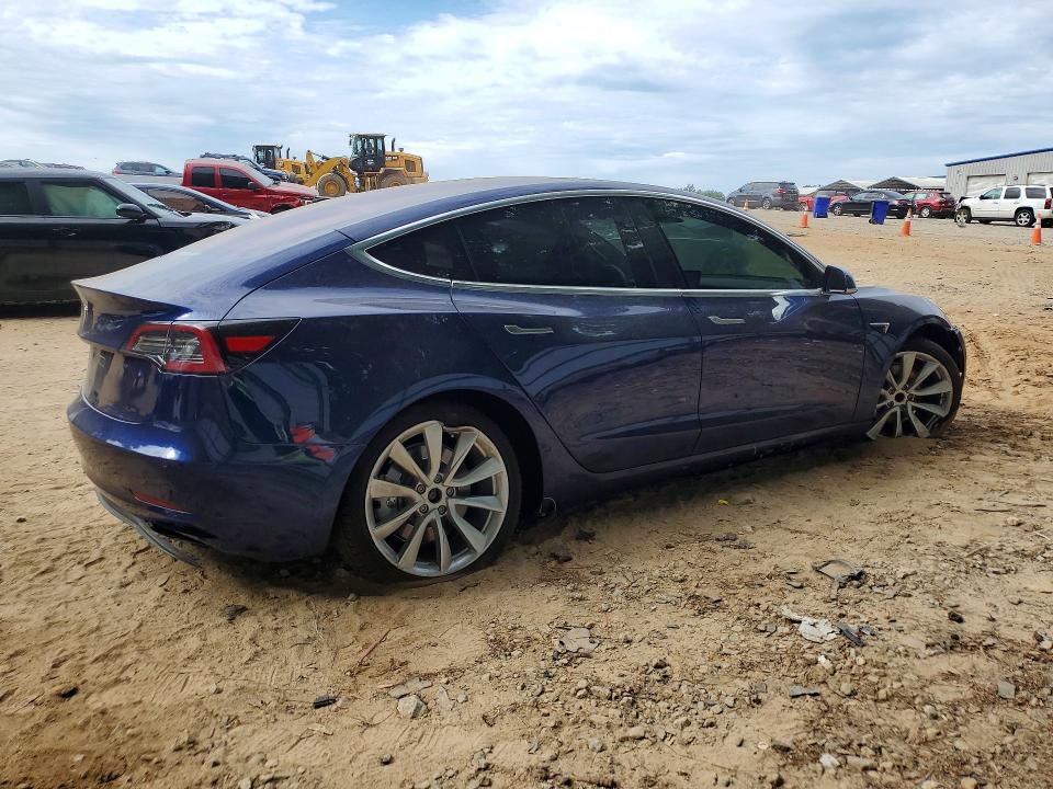 2018 Tesla VIN 5YJ3E1EA7JF042738 COPART salvage auction — UNDERCARRIAGE, Ga - Cert Of Title-Salvage, sold $4,000 on 2026-07-24 (photo 3)