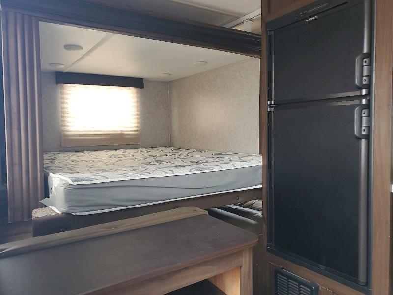 2019 Forest riv Recreational vehicle (rv) VIN 5ZT2CKDC4KY000196 COPART salvage auction — HAIL, KS - CERT OF TITLE-SALVAGE, sold $1,000 on 2026-07-09 (photo 6)