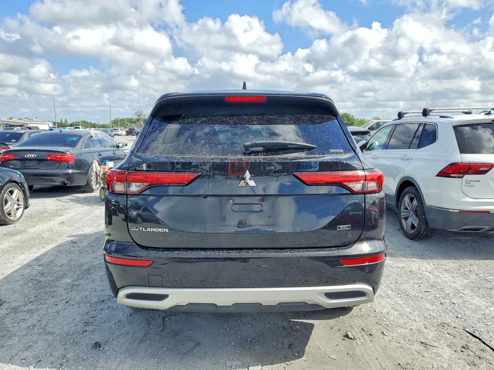 2022 Mitsubishi Outlander VIN JA4J4VA86NZ061182 COPART salvage auction — MINOR DENT/SCRATCHES, Wv - Certificate Of Title (P), sold $9,700 on 2026-07-31 (photo 6)