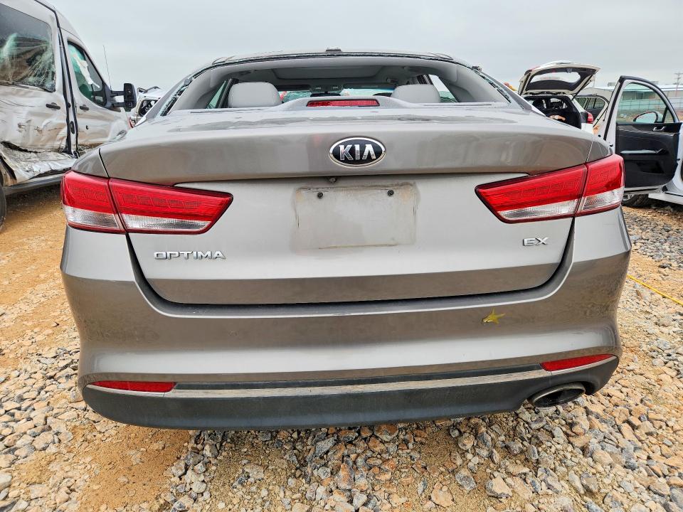 2016 Kia VIN 5XXGU4L36GG037868 COPART salvage auction — HAIL, Mo - Salvage Certificate Of Title, sold $1,200 on 2026-07-08 (photo 6)