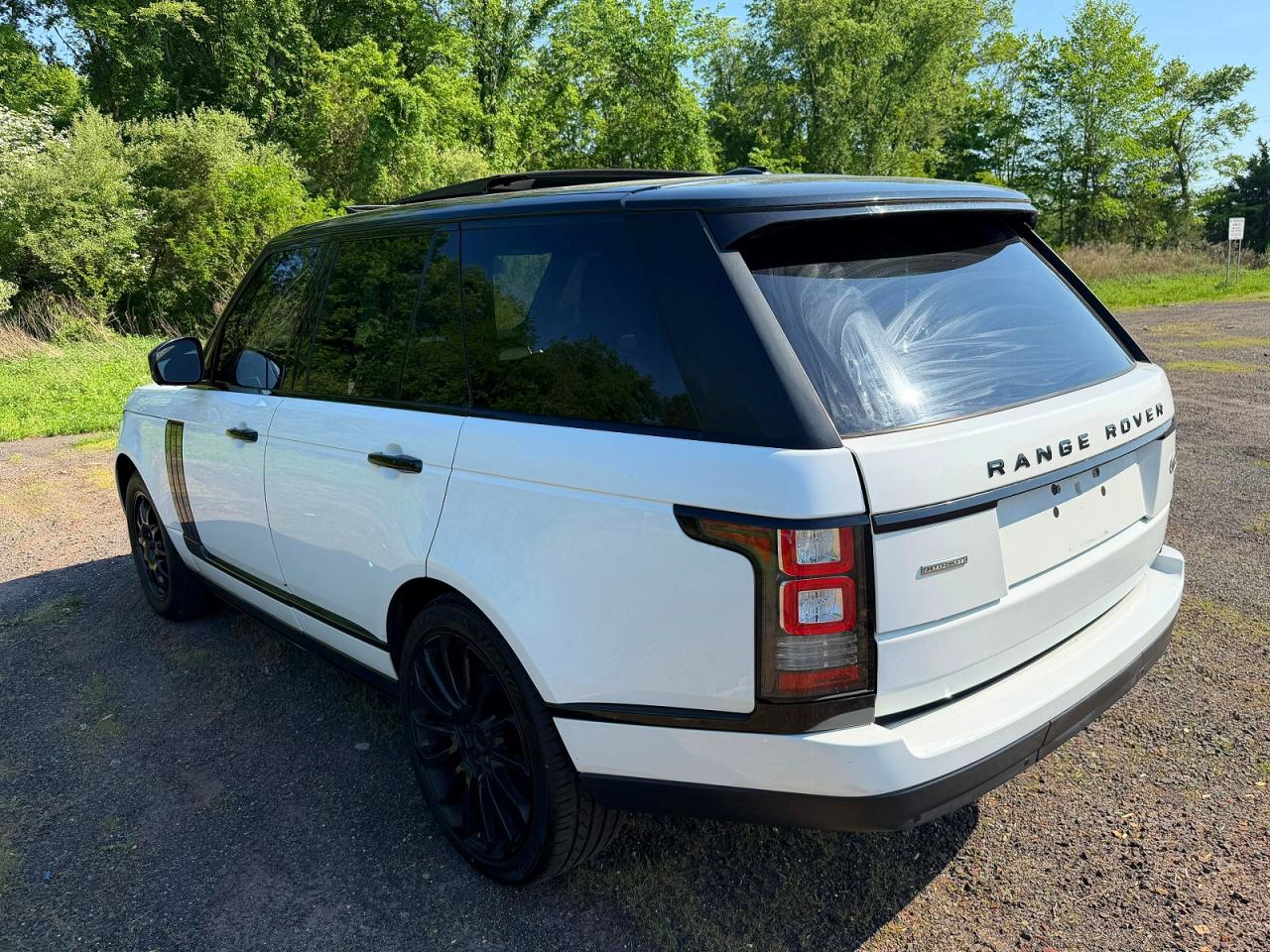 2015 Land Rover Range Rover VIN SALGS2TF9FA210354 COPART salvage auction — Minor Dent/Scratches, MA - CERTIFICATE OF TITLE (P), sold $13,000 on 2026-06-23 (photo 2)