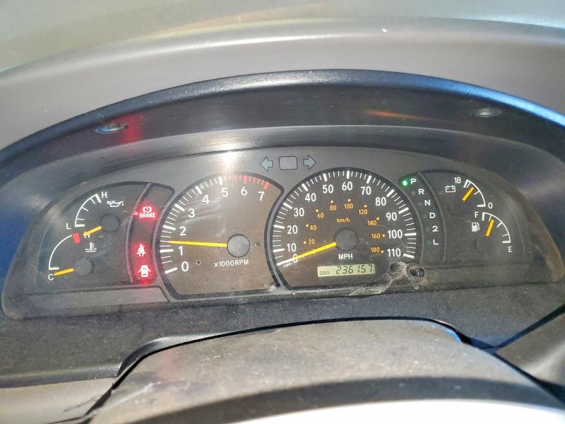 2000 Toyota Tundra VIN 5TBRT3411YS105862 COPART salvage auction — MECHANICAL, Ca - Dis/Dlr/Exp Only Clean Title, sold $1,100 on 2026-07-20 (photo 9)