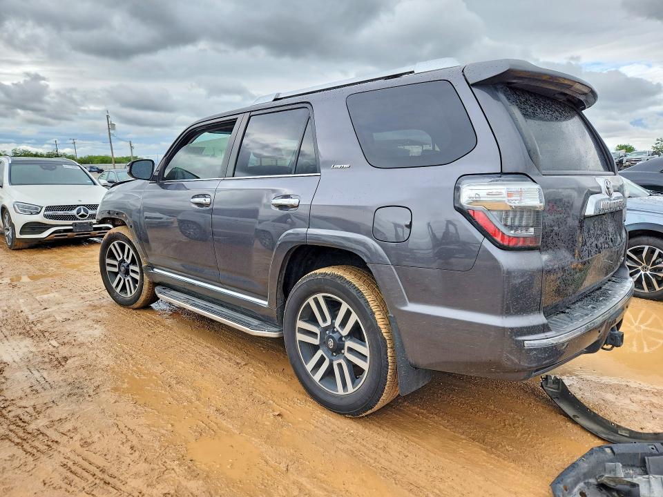 2020 Toyota 4runner VIN JTEZU5JR2L5222192 COPART salvage auction — FRONT END, Tx - Salvage Vehicle Title, sold $9,700 on 2026-07-09 (photo 2)