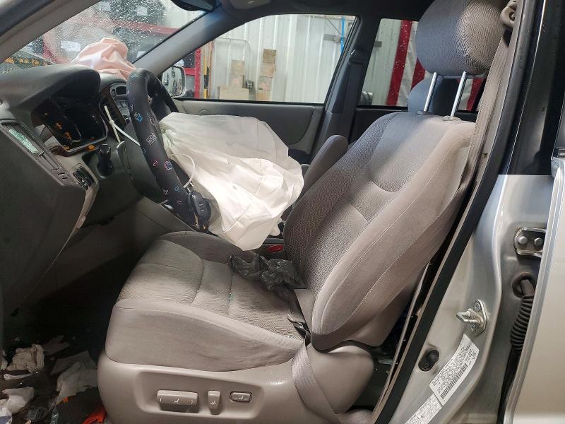 2003 Toyota Highlander VIN JTEHF21A530120753 COPART salvage auction — FRONT END, Mn - Cert Of Title-Prior Salvage, sold $500 on 2026-07-07 (photo 7)