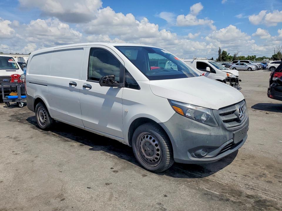 2017 Mercedes-benz VIN WD3PG2EA1H3228696 COPART salvage auction — STRIPPED, Fl - Certificate Of Title, sold $4,700 on 2026-07-27 (photo 4)