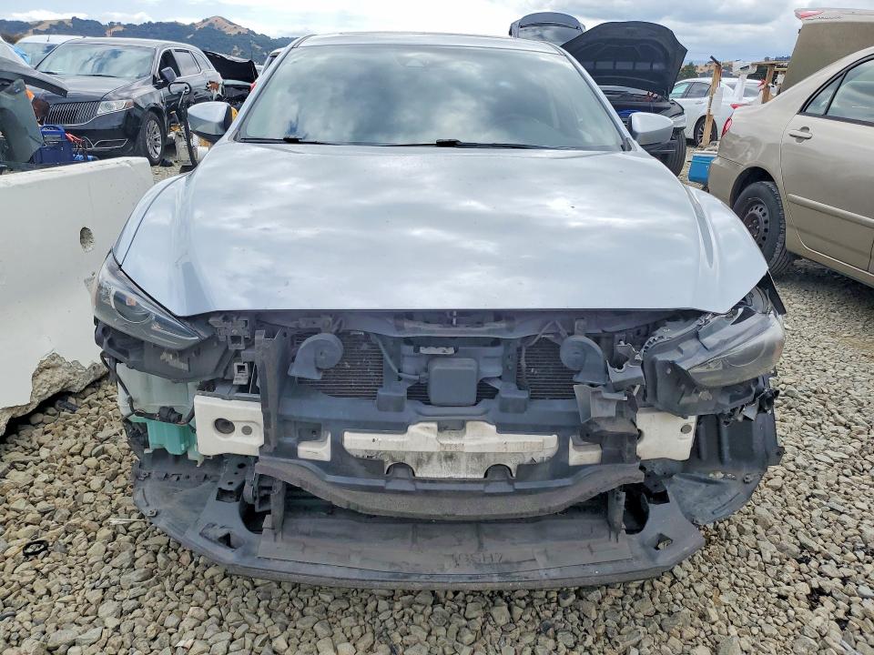 2018 Mazda 6 VIN JM1GL1VM3J1335109 COPART salvage auction — FRONT END, Salvage Title, sold $2,200 on 2026-07-16 (photo 5)