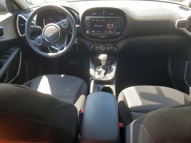 2022 Kia Soul VIN KNDJ23AU3N7811582 COPART salvage auction — FRONT END, Or - Salvage Title Certificate, sold $200 on 2026-07-27 (photo 8)