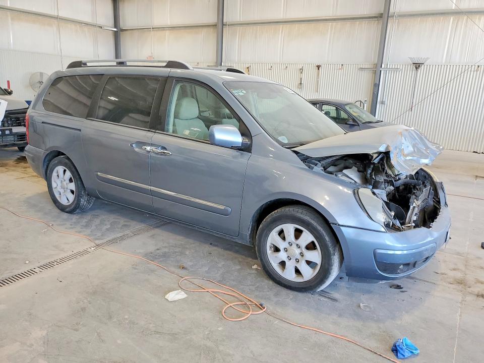 2007 Hyundai Entourage VIN KNDMC233X76014571 COPART salvage auction — FRONT END, TX - SALVAGE VEHICLE TITLE, sold $550 on 2026-07-28 (photo 4)