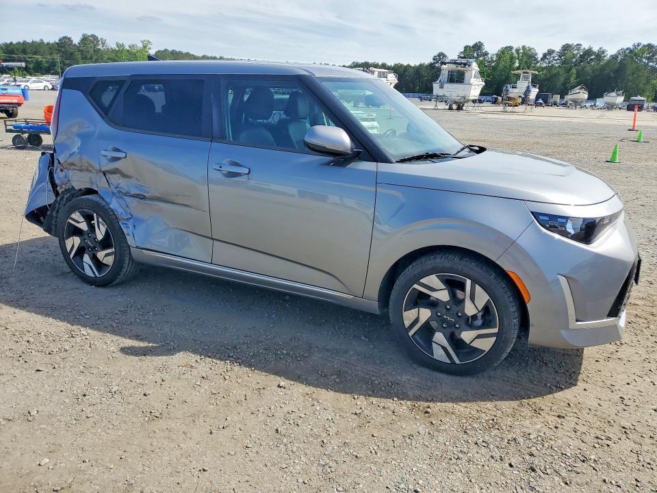 2023 Kia Soul VIN KNDJ53AU5P7851348 COPART salvage auction — REAR END, Nc - Salvage Certificate Of Title, sold $225 on 2026-07-27 (photo 4)
