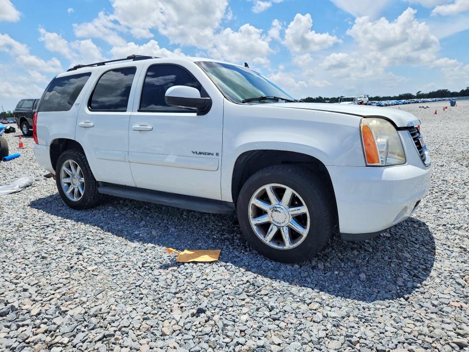 2007 Gmc Yukon VIN 1GKFK13087J388111 COPART salvage auction — SIDE, Fl - Cert Of Title Slvg Rebuildable, sold $750 on 2026-07-02 (photo 4)