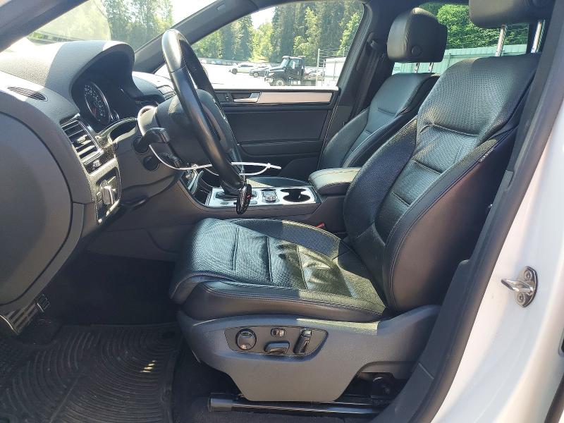 2017 Volkswagen Touareg VIN WVGRF7BP8HD003284 COPART salvage auction — MECHANICAL, Wa - Vehicle Cert Of Ownership-Titl, sold $1,750 on 2026-07-13 (photo 7)