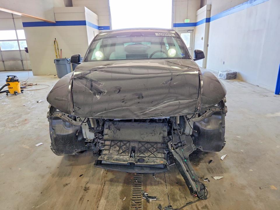 2026 Tesla Model y VIN 7SAYGDEEXTA634450 COPART salvage auction — FRONT END, Va - Cert Of Title - Salvage, sold $20,300 on 2026-07-02 (photo 5)