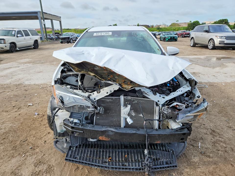 2019 Toyota Corolla VIN 5YFBURHE3KP935264 COPART salvage auction — FRONT END, Fl - Cert Of Title Slvg Rebuildable, sold $2,900 on 2026-07-14 (photo 5)