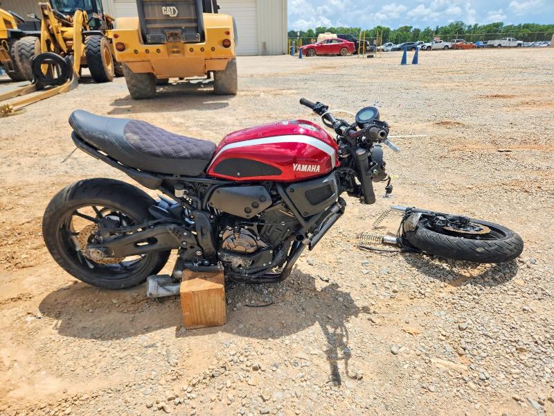 2018 Yamaha Xsr700 VIN JYARM21E2JA000137 COPART salvage auction — ALL OVER, AL - CERT OF TITLE-SALVAGE TITLE, sold $500 on 2026-07-30 (photo 1)