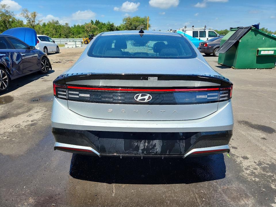2025 Hyundai Sonata VIN KMHL64JA9SA438325 COPART salvage auction — FRONT END, LA - CERTIFICATE OF TITLE (P), sold $13,800 on 2026-07-15 (photo 6)