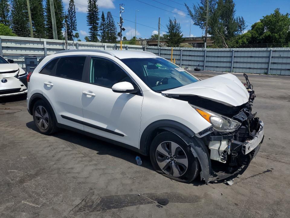 2017 Kia Niro VIN KNDCC3LC8H5041907 COPART salvage auction — FRONT END, Fl - Cert Of Title Slvg Rebuildable, sold $825 on 2026-07-06 (photo 4)