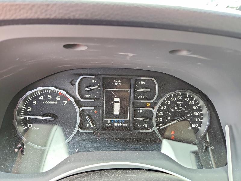 2018 Toyota Tundra VIN 5TFEY5F13JX238610 COPART salvage auction — FRONT END, Va - Cert Of Title - Salvage, sold $10,100 on 2026-07-20 (photo 9)