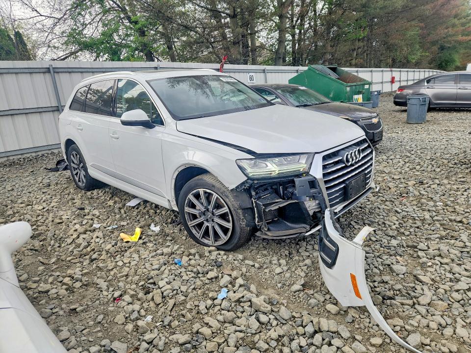 2019 Audi Q7 VIN WA1LAAF70KD020923 COPART salvage auction — FRONT END, NJ - CERT OF TITLE-SALVAGE, sold $8,500 on 2026-07-06 (photo 4)