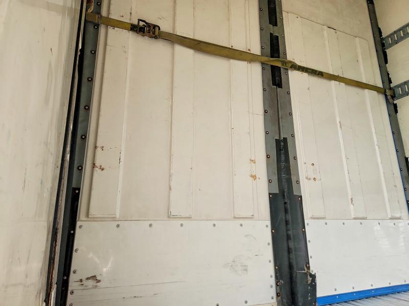 2015 Utility trailer manufacture Trailer VIN 1UYVS234XFM408812 COPART salvage auction — UNDERCARRIAGE, IL - CERTIFICATE OF TITLE (P), sold $2,450 on 2026-07-07 (photo 9)
