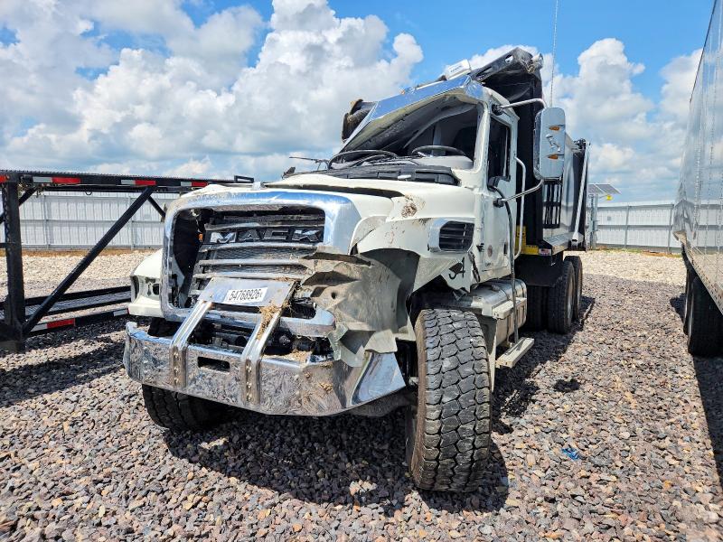 2026 Mack Granite VIN 1M2GR2GC8TM055708 COPART salvage auction — ALL OVER, MO - SALVAGE CERTIFICATE OF TITLE, sold $20,100 on 2026-07-09 (photo 2)