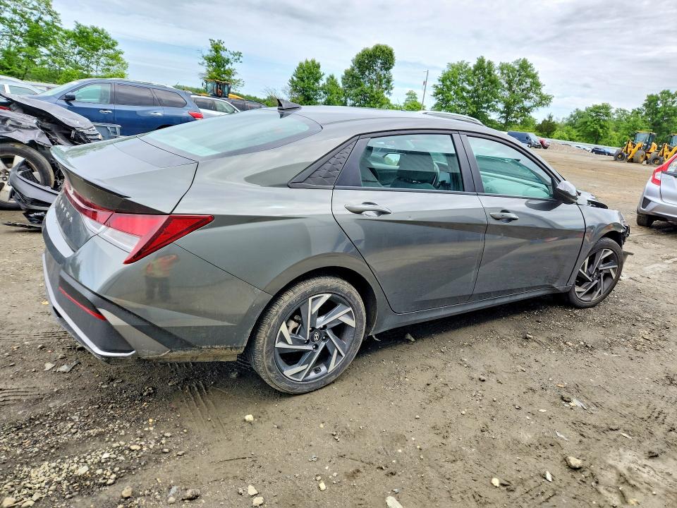 2025 Hyundai Elantra VIN KMHLM4DG2SU992908 COPART salvage auction — FRONT END, Id - Salvage Certificate Of Title, sold $3,400 on 2026-07-27 (photo 3)