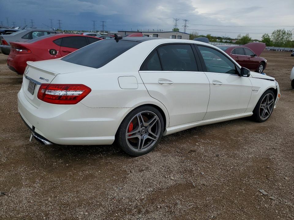 2012 Mercedes-benz E-klasse VIN WDDHF7EB9CA562987 COPART salvage auction — FRONT END, Il - Salvage Certificate, sold $13,800 on 2026-07-28 (photo 3)