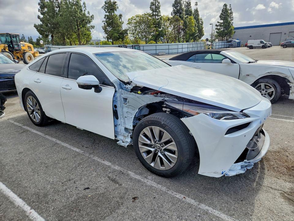 2023 Toyota Mirai VIN JTDAAAAA2PA009835 COPART salvage auction — FRONT END, Ca - Salvage Certificate, sold $1,700 on 2026-07-28 (photo 4)