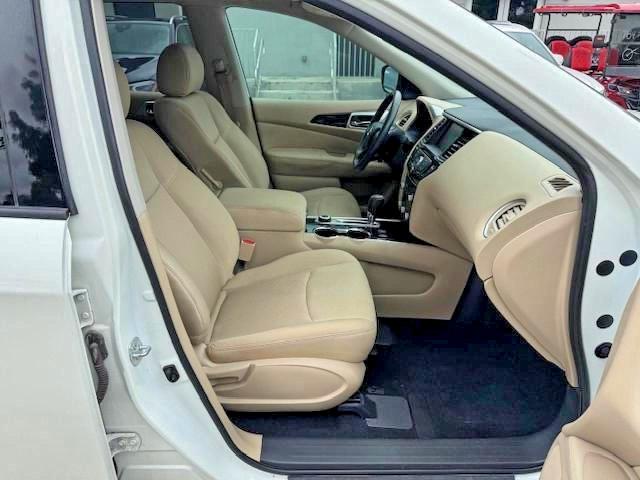 2017 Nissan Pathfinder sv VIN 5N1DR2MM1HC627750 COPART salvage auction — WATER/FLOOD, Fl - Certificate Of Destruction (P), sold $4,900 on 2026-07-09 (photo 7)
