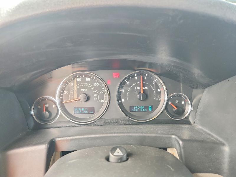 2006 Jeep Commander VIN 1J8HG58256C303308 COPART salvage auction — MECHANICAL, Nv - Certificate Of Title, sold $525 on 2026-08-10 (photo 9)