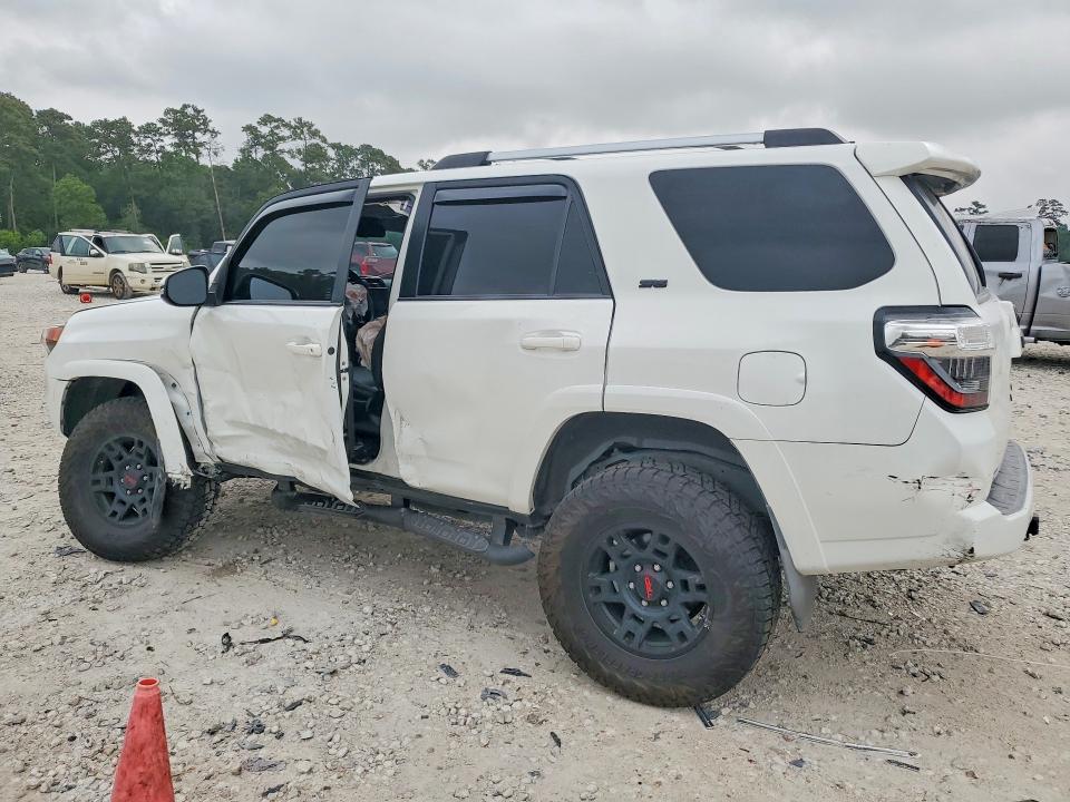 2021 Toyota 4runner VIN JTEFU5JR0M5233731 COPART salvage auction — SIDE, Tx - Certificate Of Title, sold $1,050 on 2026-07-28 (photo 2)
