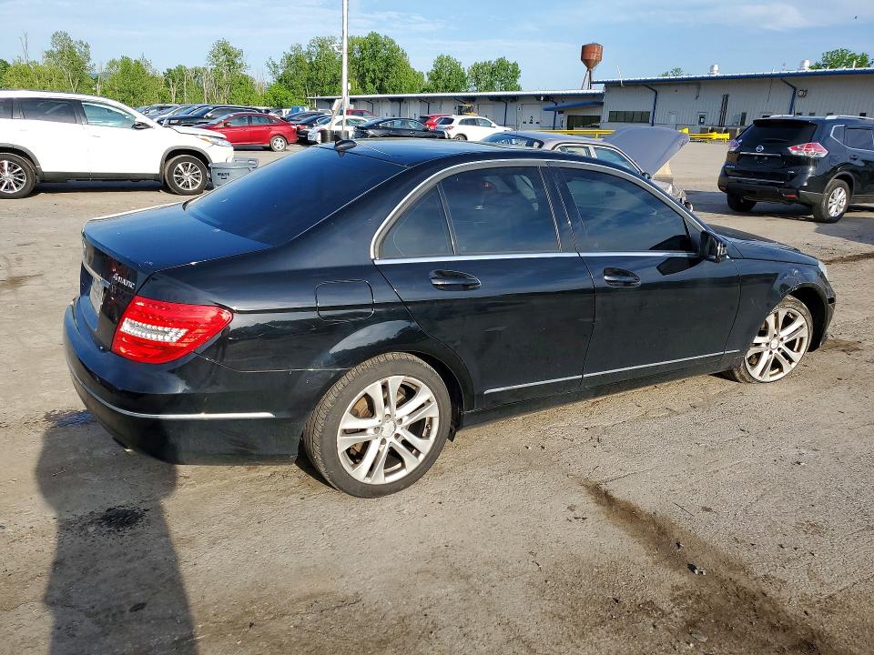 2013 Mercedes-benz C-klasse VIN WDDGF8AB3DA873999 COPART salvage auction — FRONT END, Salvage Title, sold $800 on 2026-08-11 (photo 5)