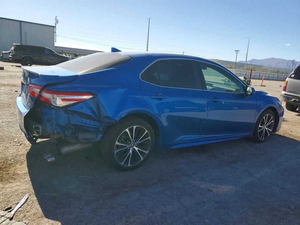 2020 Toyota Camry VIN 4T1G11AK0LU320672 COPART salvage auction — REAR END, Nv - Salvage Title, sold $8,300 on 2026-07-30 (photo 3)