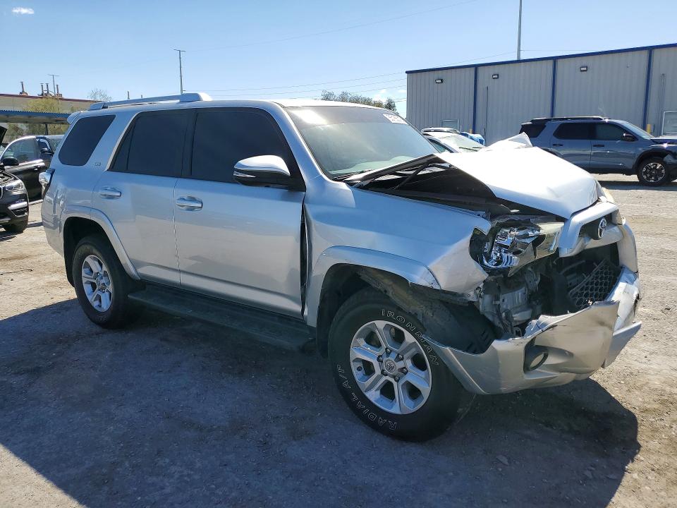 2014 Toyota VIN JTEBU5JR2E5168851 COPART salvage auction — FRONT END, Nv - Salvage Title, sold $8,000 on 2026-07-30 (photo 4)