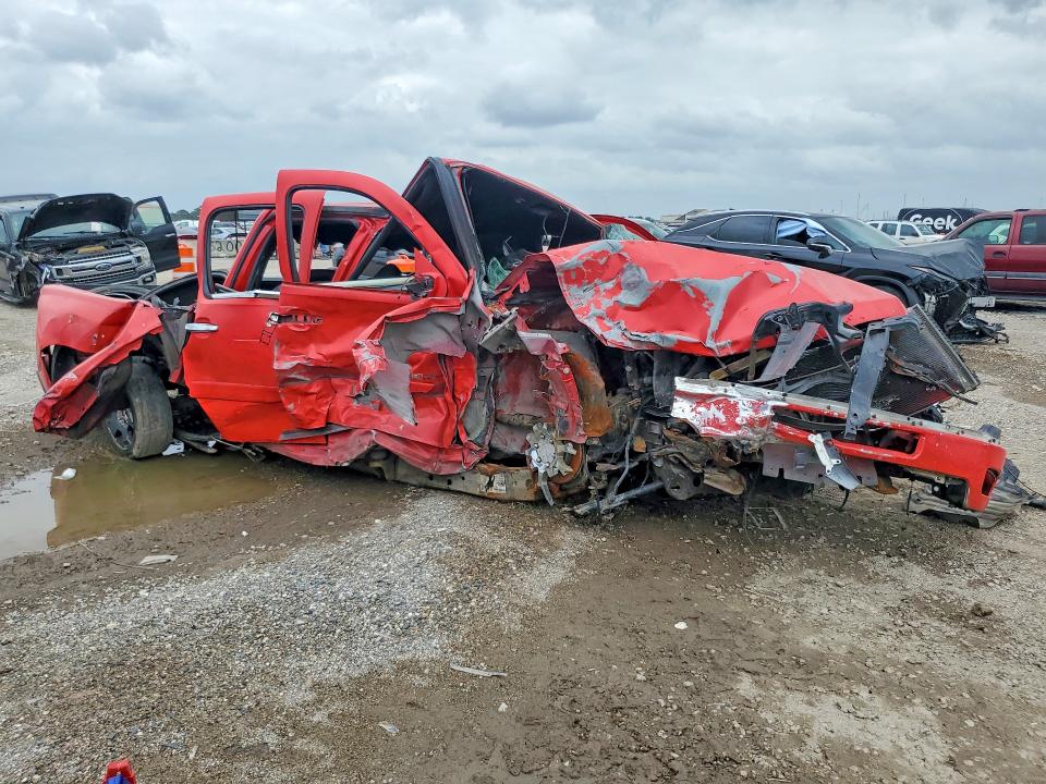 2007 Chevrolet Silverado VIN 3GCEC13C77G521537 COPART salvage auction — ALL OVER, Tx - Salvage Vehicle Title, sold $450 on 2026-07-02 (photo 4)
