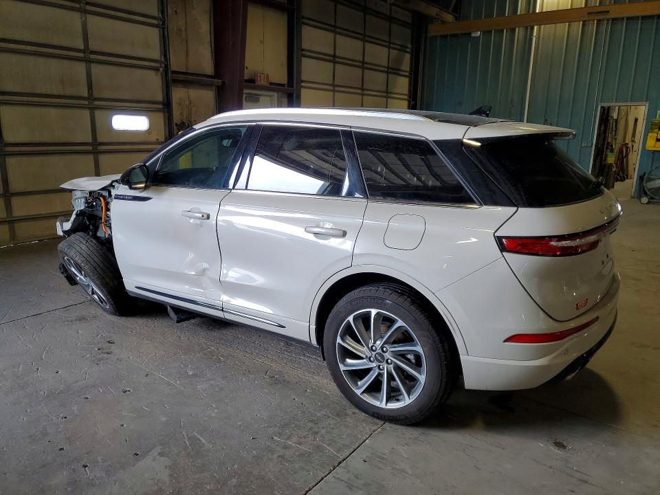 2024 Lincoln Corsair VIN 5LMTJ5DZ7RUL04294 COPART salvage auction — FRONT END, Salvage Title, sold $14,000 on 2026-07-24 (photo 2)