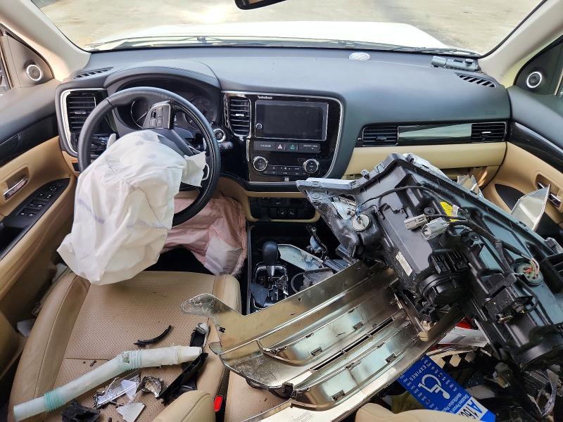 2018 Mitsubishi Outlander VIN JA4JZ4AX1JZ064911 COPART salvage auction — FRONT END, Nv - Salvage Title, sold $425 on 2026-07-23 (photo 8)