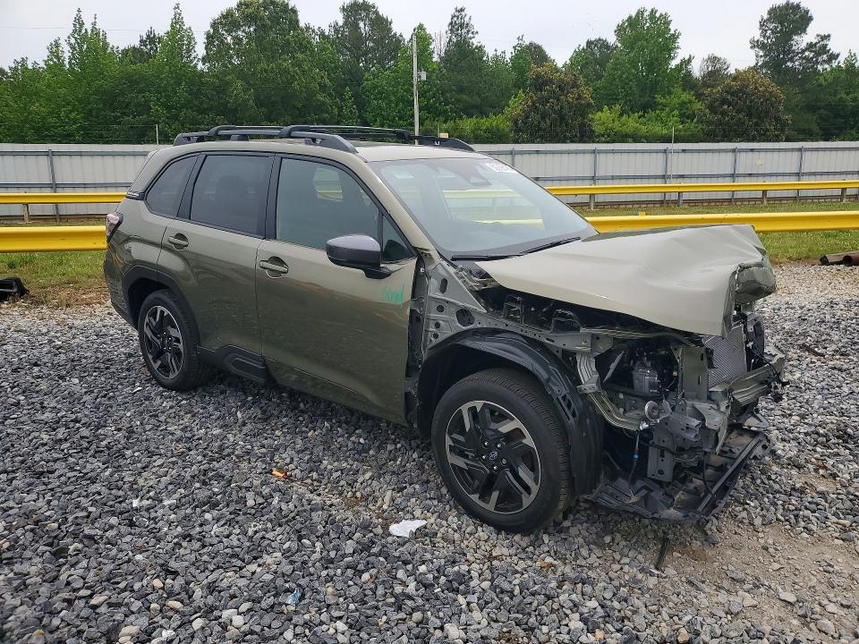 2025 Subaru Forester VIN JF2SLDRCXSH483443 COPART salvage auction — FRONT END, Tn - Salvage Certificate, sold $9,400 on 2026-07-07 (photo 4)