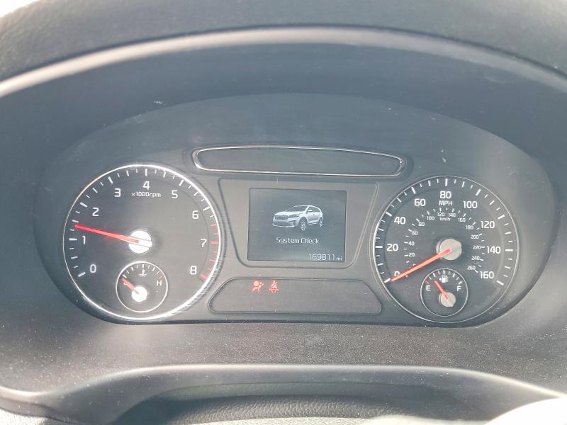 2020 Kia Sorento VIN 5XYPGDA57LG692428 COPART salvage auction — HAIL, Mn - Cert Of Title-Salvage, sold $1,750 on 2026-07-09 (photo 9)