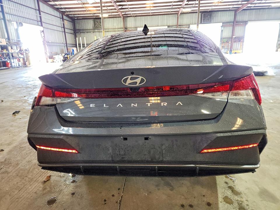 2024 Hyundai Elantra VIN KMHLM4DG6RU752626 COPART salvage auction — FRONT END, Fl - Cert Of Title Slvg Rebuildable, sold $3,100 on 2026-07-15 (photo 6)