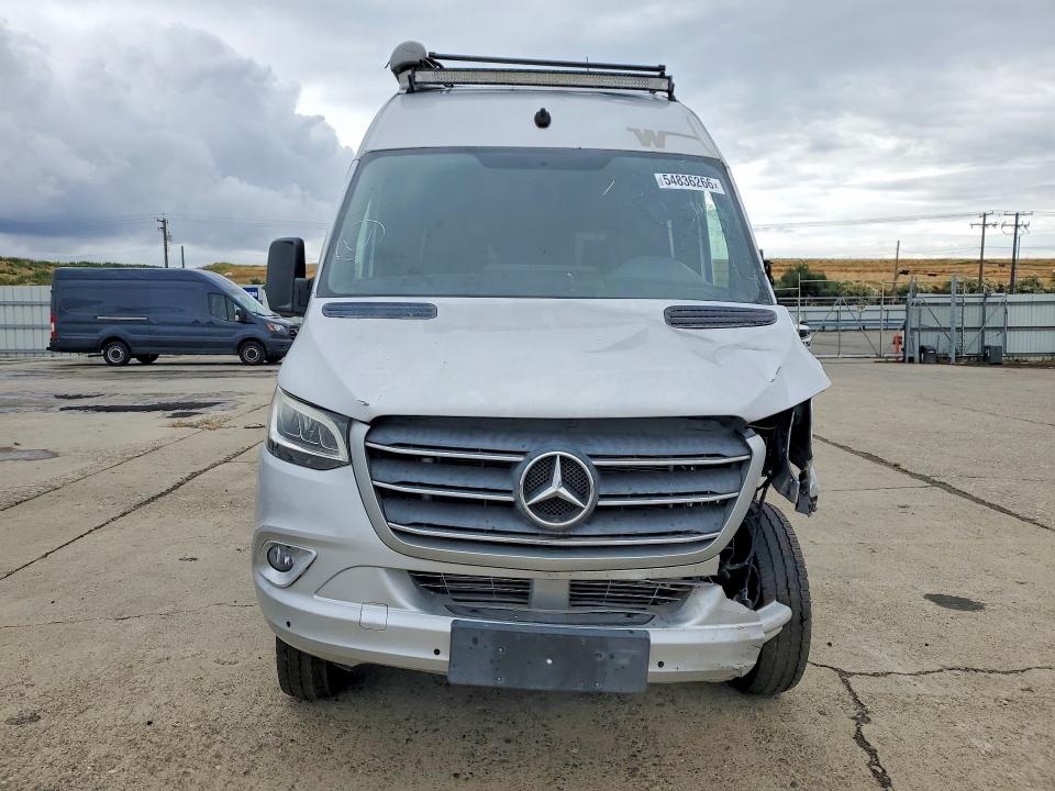 2020 Mercedes-benz VIN W1W8ED6Y2LP313138 COPART salvage auction — ROLLOVER, Or - Salvage Title Certificate, sold $30,500 on 2026-07-22 (photo 5)