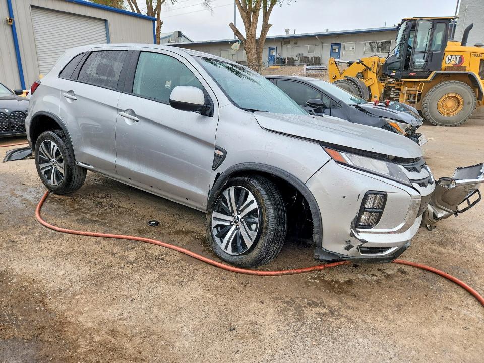 2026 Mitsubishi Outlander sport VIN JA4ARUAU5TU016947 COPART salvage auction — UNDERCARRIAGE, Fl - Certificate Of Destruction (P), sold $3,100 on 2026-07-20 (photo 4)