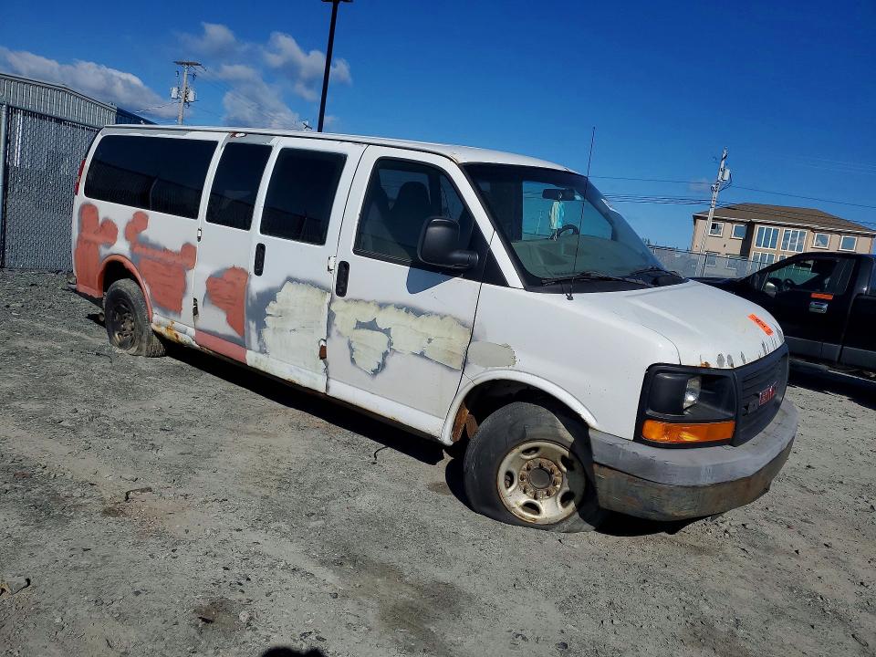 2008 Gmc Savana VIN 1GTHG39C881121751 COPART salvage auction — MECHANICAL, Ns - Cert Of Registration, sold $375 on 2026-07-09 (photo 4)