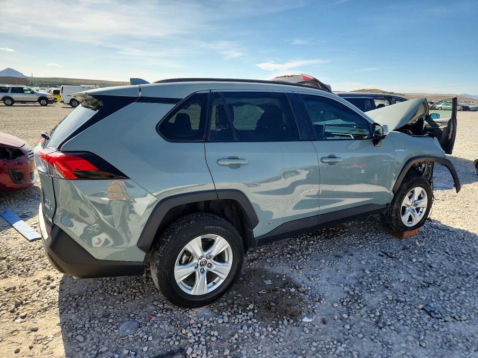 2021 Toyota Rav 4 VIN 2T3RWRFV7MW114298 COPART salvage auction — FRONT END, Ut - Salvage Certificate, sold $9,800 on 2026-07-31 (photo 3)