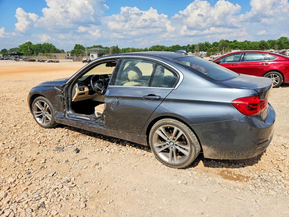 2018 BMW 3er VIN WBA8B9G5XJNU96591 COPART salvage auction — SIDE, AL - CERT OF TITLE-SALVAGE TITLE, sold $4,450 on 2026-07-29 (photo 2)