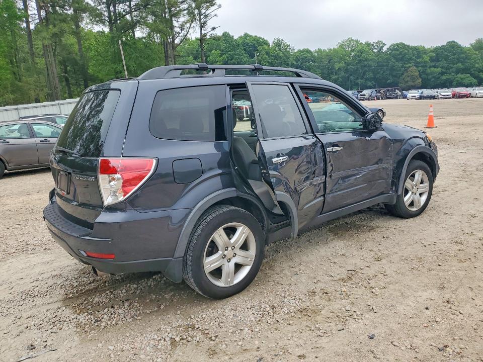 2009 Subaru Forester VIN JF2SH63669H725428 COPART salvage auction — SIDE, Nc - Salvage Certificate Of Title, sold $575 on 2026-07-17 (photo 3)