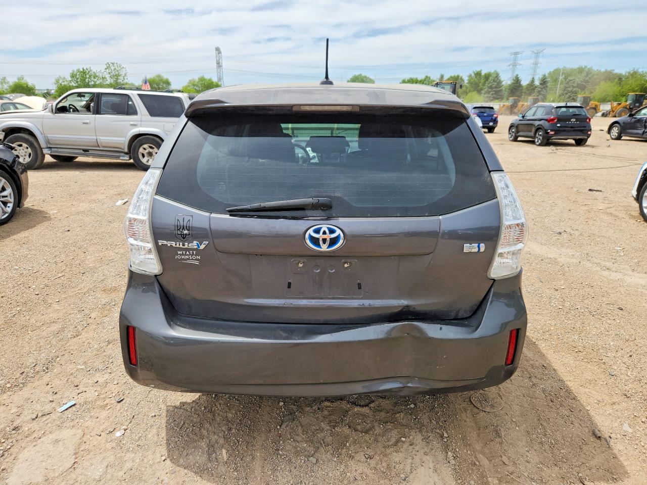 2013 Toyota Prius V VIN JTDZN3EU8D3243159 COPART salvage auction — Rear End, IL - SALVAGE CERTIFICATE, sold $1,200 on 2026-06-30 (photo 6)