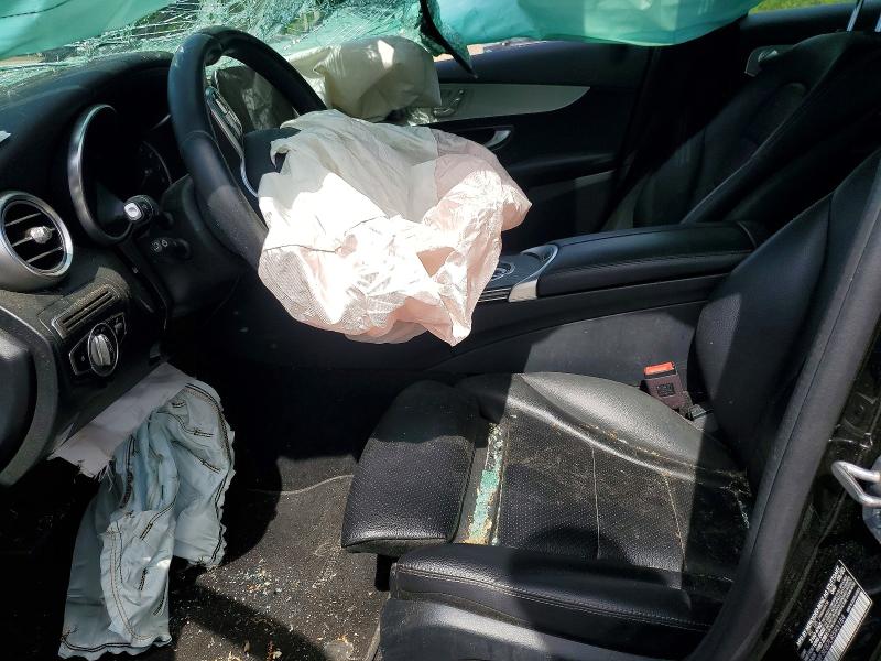 2020 Mercedes-benz 300 VIN W1KWF8EB7LR593184 COPART salvage auction — ALL OVER, CT - CERT OF TITLE-SALVAGE, sold $2,650 on 2026-07-16 (photo 7)