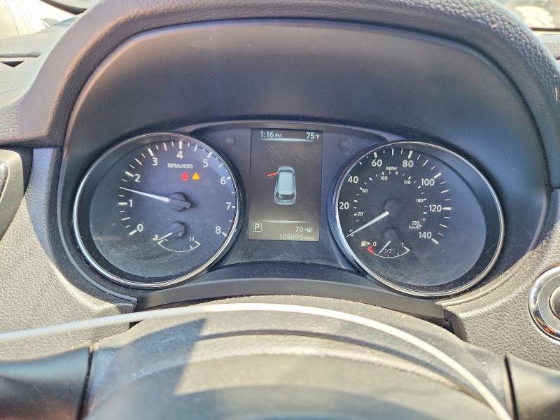2017 Nissan Rogue VIN KNMAT2MV6HP526553 COPART salvage auction — HAIL, Ne - Cert Of Title-Salvage, sold $3,000 on 2026-07-15 (photo 9)