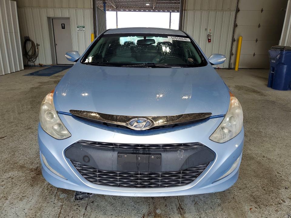 2015 Hyundai Sonata VIN KMHEC4A43FA134912 COPART salvage auction — NORMAL WEAR, Tx - Certificate Of Title (P), sold $500 on 2026-07-28 (photo 5)
