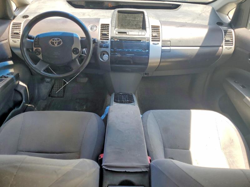 2005 Toyota Prius VIN JTDKB20U857011487 COPART salvage auction — MINOR DENT/SCRATCHES, Co - Rebuilt Salvage - Dealer Only, sold $275 on 2026-07-07 (photo 8)